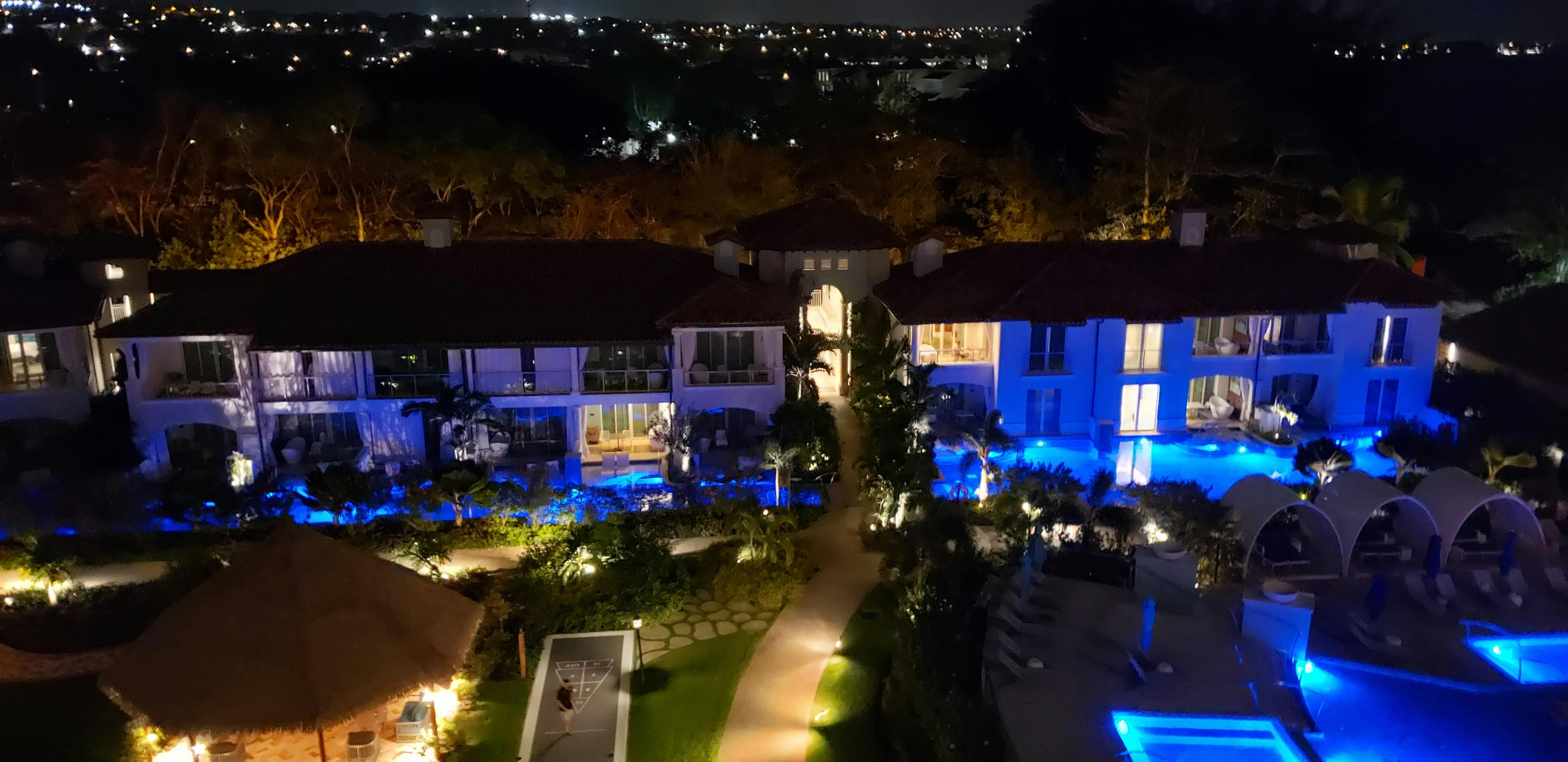 Philips Hue vs Govee smart lights comparison 2025
